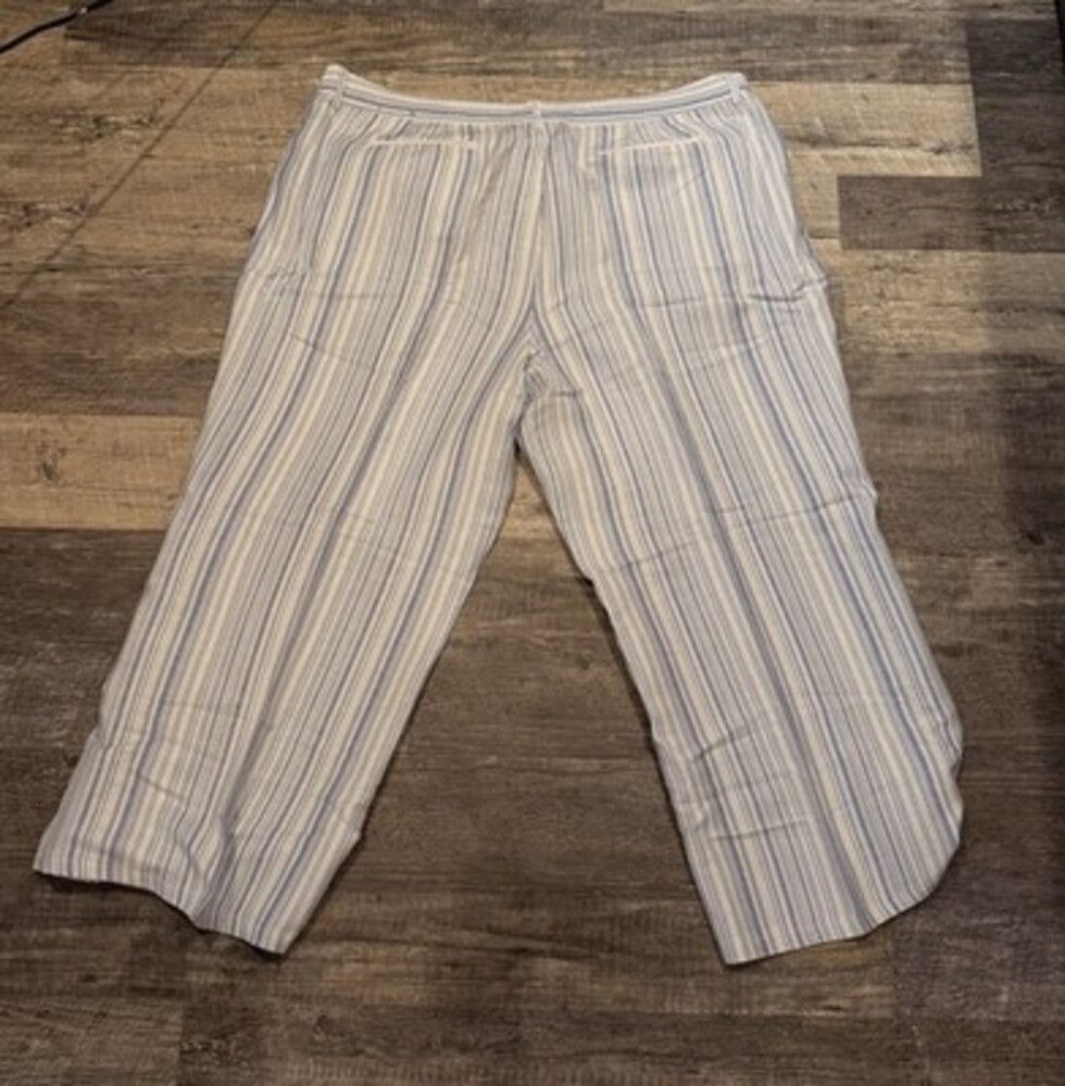 Lane Bryant Pants Womens 26/28 White Blue Cropped Striped Waist SKU231